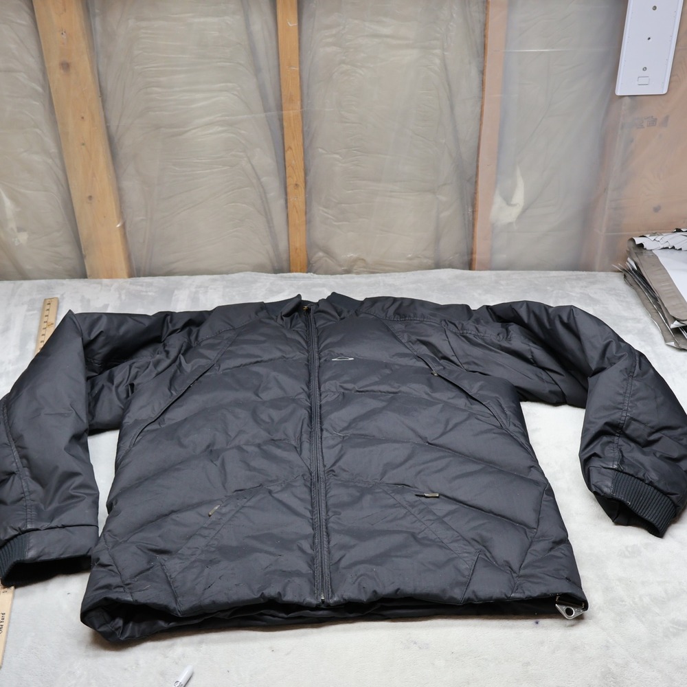 Oakley Down Jacket Men XL Black Insulated Ripstop Light Pack Winter Quilted Puff